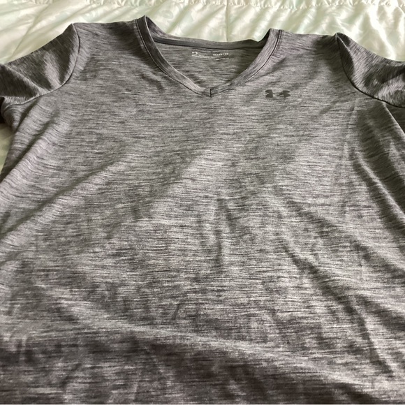 Athletic top - Picture 1 of 4